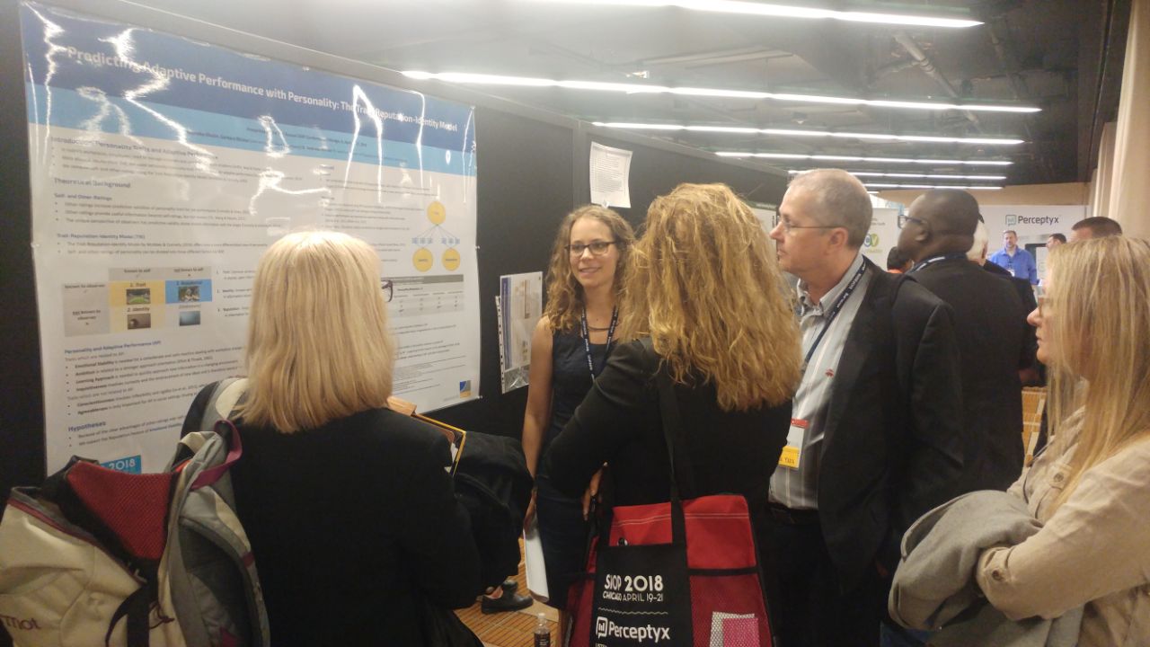 SIOP2018 Poster und Mareike.jpg